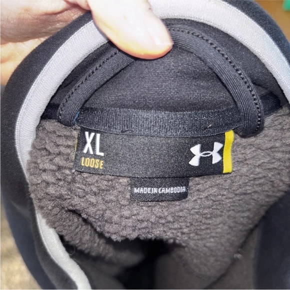 Under Armour Sweatshirt Men XL Black Gray Fleece Pull Over Sweater Quarter Zip - Picture 6 of 8